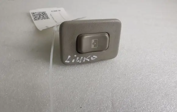 Hummer H3 Sunroof switch 15125379