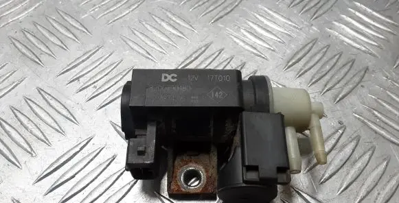 Nissan Navara D23 Vacuum valve 8200790180