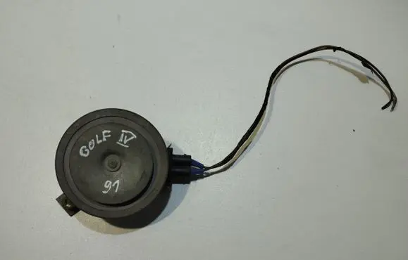 Volkswagen Golf IV Horn signal 6N0951101C
