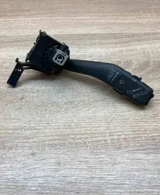 Skoda Octavia Mk2 (1Z) Wiper control stalk 1K0953519J 01203516