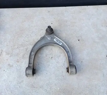 BMW 5 G30 G31 Front lower control arm/wishbone 6861185 31106861185