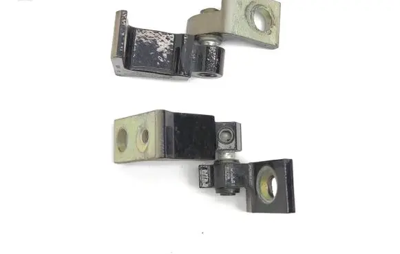 Rear door hinge set