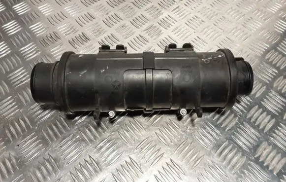 Jeep Grand Cherokee Air intake duct part