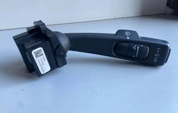Volvo S60 Wiper speed switch 31394003 13HCC200710AACH