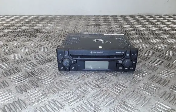 Mercedes-Benz A W169 Radio/CD/DVD/GPS head unit A1708200386