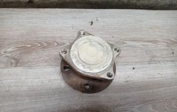 Volvo V70 Rear wheel ball bearing 