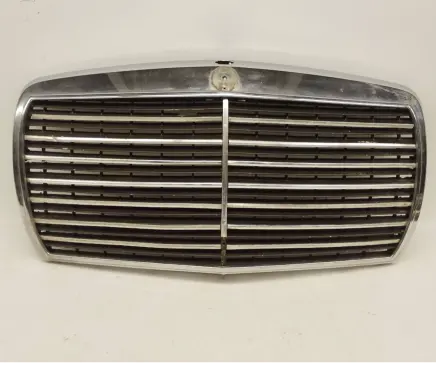 Mercedes-Benz W123 Front grill 1238800183 1238880923 A1238800183