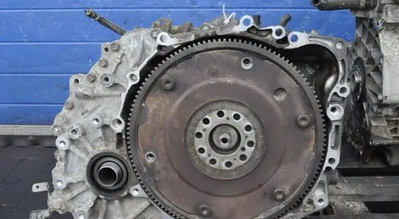Volvo S60 Manual 6 speed gearbox P1285182
