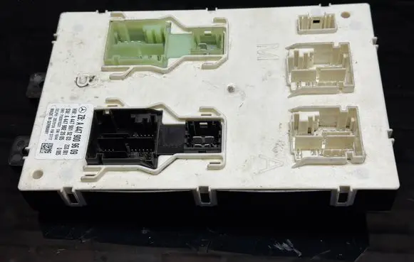 Mercedes-Benz V Class W447 Fuse box set A4479009609 A4479015203 A4479022005