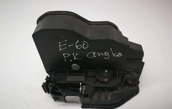 BMW 5 E60 E61 Coupe door lock (next to the handle) 7202145