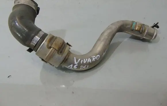 Renault Trafic III (X82) Intercooler hose/pipe