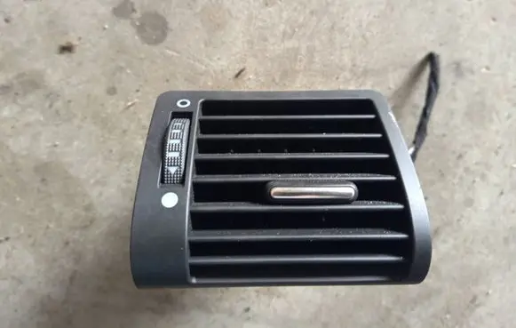 Audi A8 S8 D2 4D Dashboard side air vent grill/cover trim 4D0820901