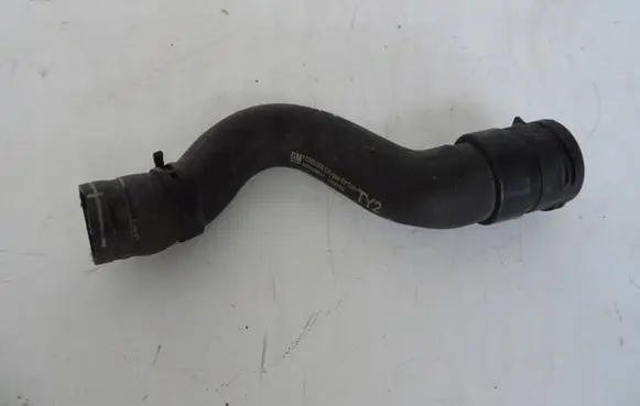 Opel Meriva B Engine coolant pipe/hose 13265566