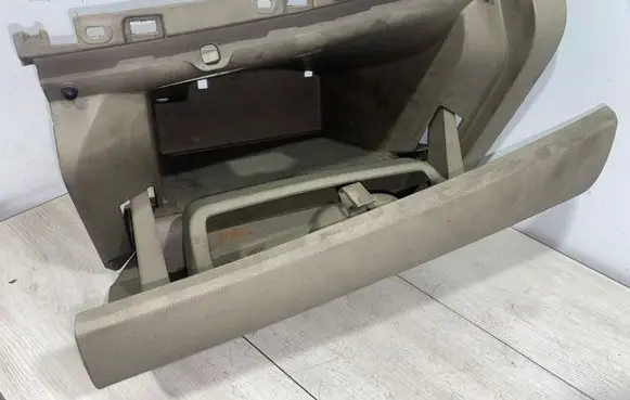 Renault Scenic III - Grand scenic III Glove box 681080025R DAGBG 9194GB1BE