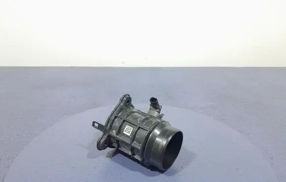 BMW X3 E83 Air intake hose/pipe 8599395