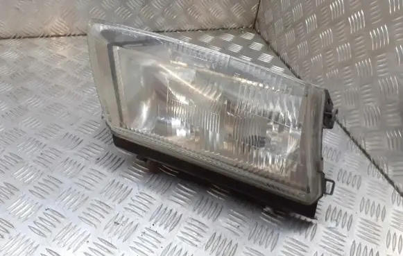 Volkswagen PASSAT B5 Headlight/headlamp