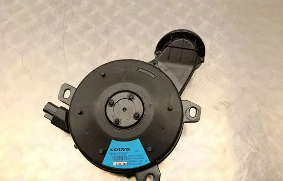 Volvo XC40 Subwoofer speaker 32265313