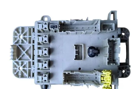 Toyota RAV 4 (XA20) Fuse box set PPT25P5