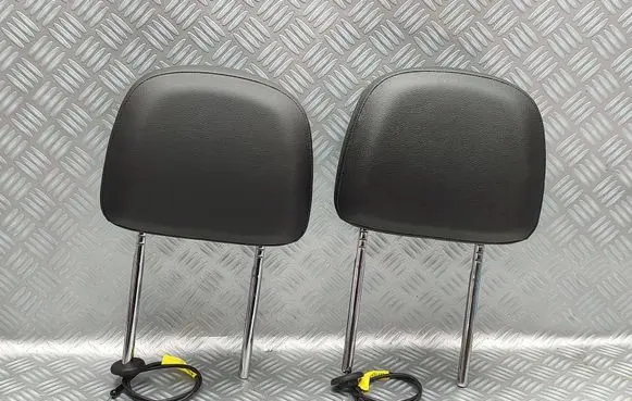 Opel Meriva B Front seat headrest
