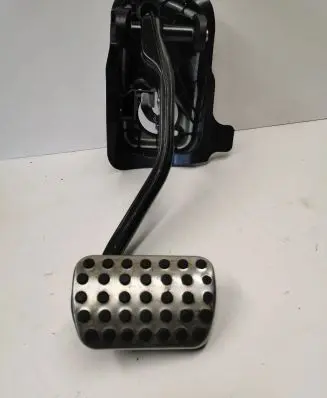 Mercedes-Benz GLC X253 C253 Brake pedal A2052920308