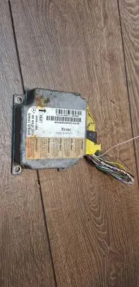 Mercedes-Benz E W210 Airbag control unit/module 0028203226