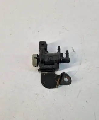 Volkswagen PASSAT B5 Turbo solenoid valve 1J0906283A