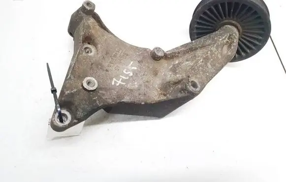 Opel Zafira A Engine mounting bracket 24459840