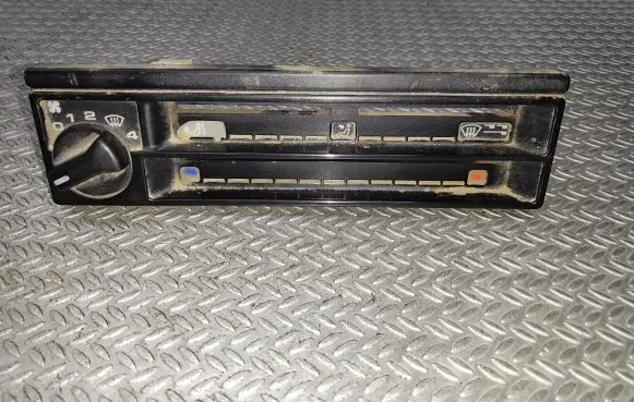 Volkswagen Transporter - Caravelle T4 Climate control/heater control trim 701919383