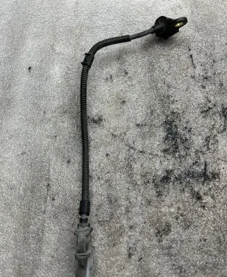 Volkswagen Tiguan Crankshaft position sensor 9805940