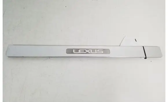 Lexus GS 300 350 430 450H Front sill trim cover 67927-30110