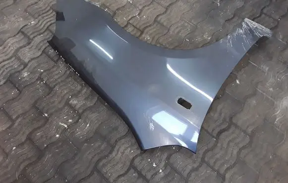 KIA Carens II Fender NOCODE