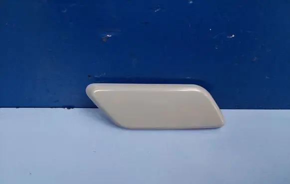 Lexus ES 300h (6th Gen) Headlight washer spray nozzle cap/cover 8535433010