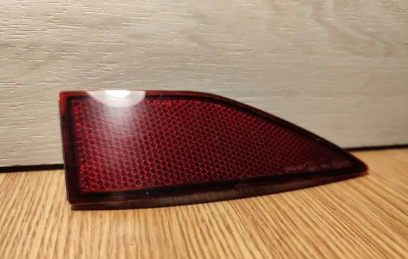 Volkswagen Touran III Rear tail light reflector 5TA945106