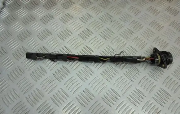 Skoda Octavia Mk1 (1U) Fuel injector wires 038971803