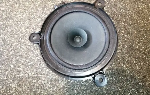 Mazda CX-3 Front door speaker