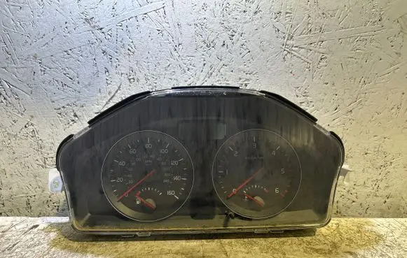 Volvo V50 Speedometer (instrument cluster) 31254779 69199440T