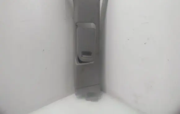 Opel Zafira B (B) pillar trim (top) 322225228