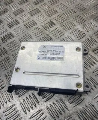 Mercedes-Benz E W211 Bluetooth control unit module A2118705526 DM70683271