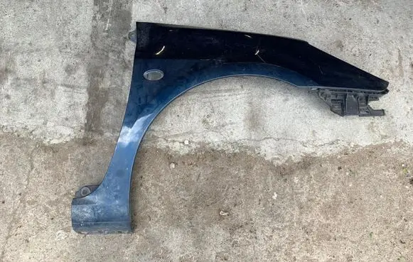 Peugeot 307 Fender end trim 