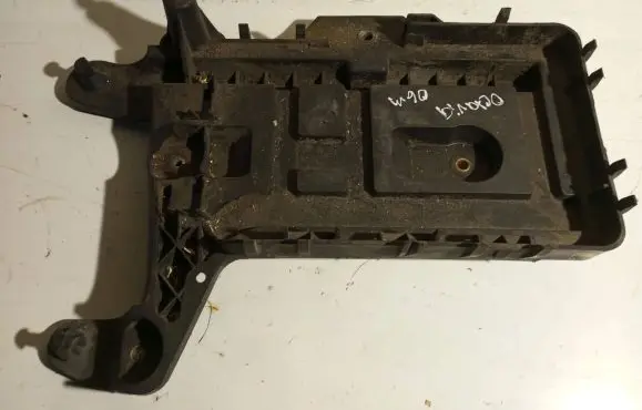 Skoda Octavia Mk2 (1Z) Battery box tray 1K0915333C