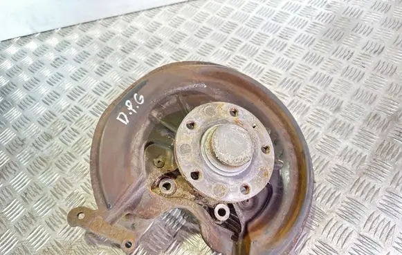 Audi A3 S3 8P Rear wheel hub