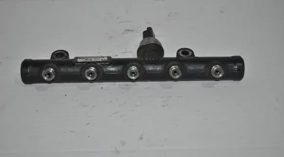Ford Galaxy Fuel main line pipe 9681649580 080571170220 568131