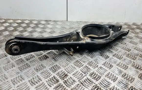 Skoda Superb B8 (3V) Rear control arm AK34H