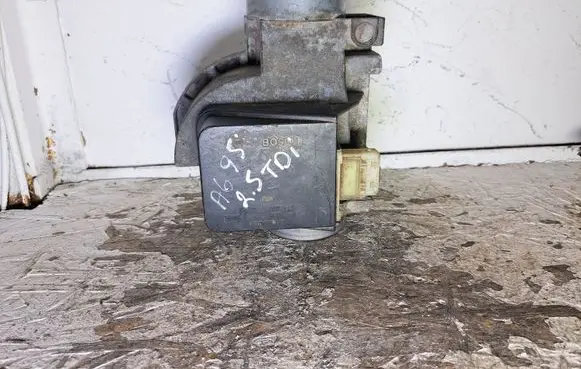 Audi A6 S6 C4 4A Mass air flow meter 4A0133471 0281002074