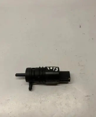 BMW 3 E92 E93 Windscreen/windshield washer pump 7302589