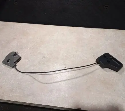 BMW 5 F10 F11 Seat back rest lock catch 7112863