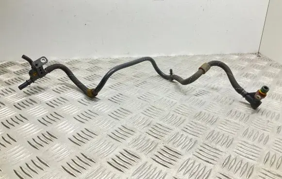 Volkswagen PASSAT B8 Vacuum line/pipe/hose 04L129456D