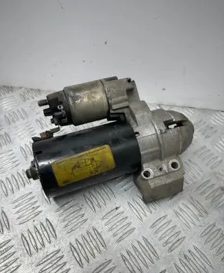 BMW 5 F10 F11 Starter motor 7801203 0001115069