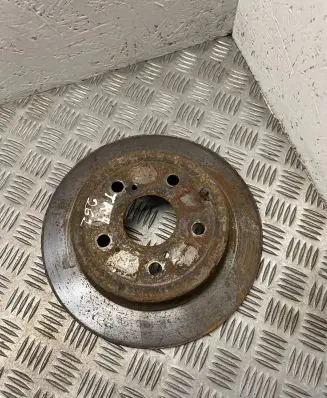 Toyota RAV 4 (XA30) Rear brake disc