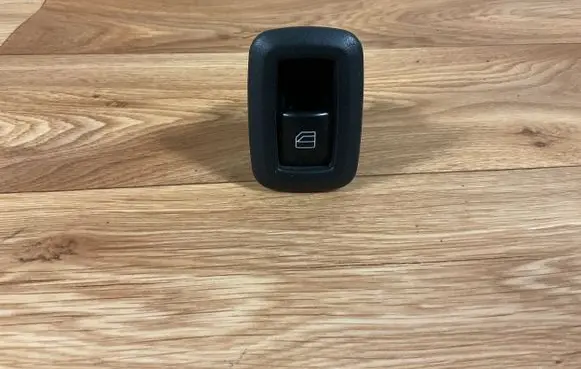 Mercedes-Benz B W245 Electric window control switch A2518200510 905167930 03128150